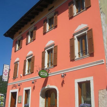 Albergo Ristorante Da Neni Mori Kültér fotó