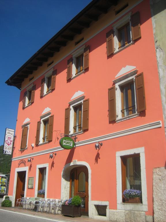 Albergo Ristorante Da Neni Mori Kültér fotó